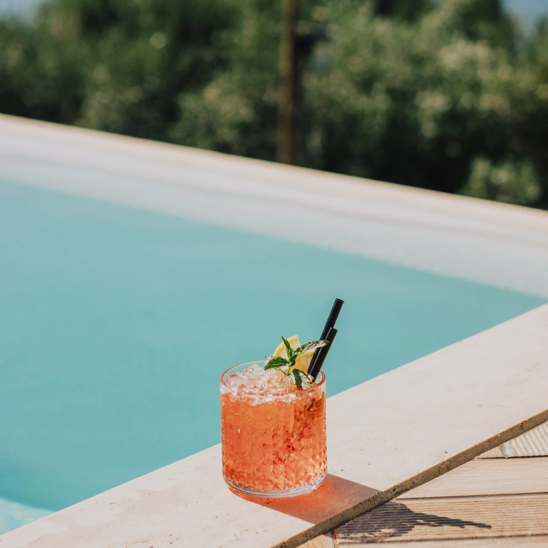 Cocktail bar